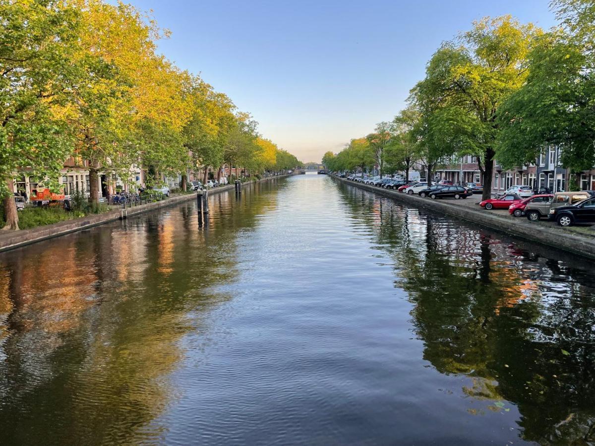 Canal View Stay Amsterdam Exterior photo